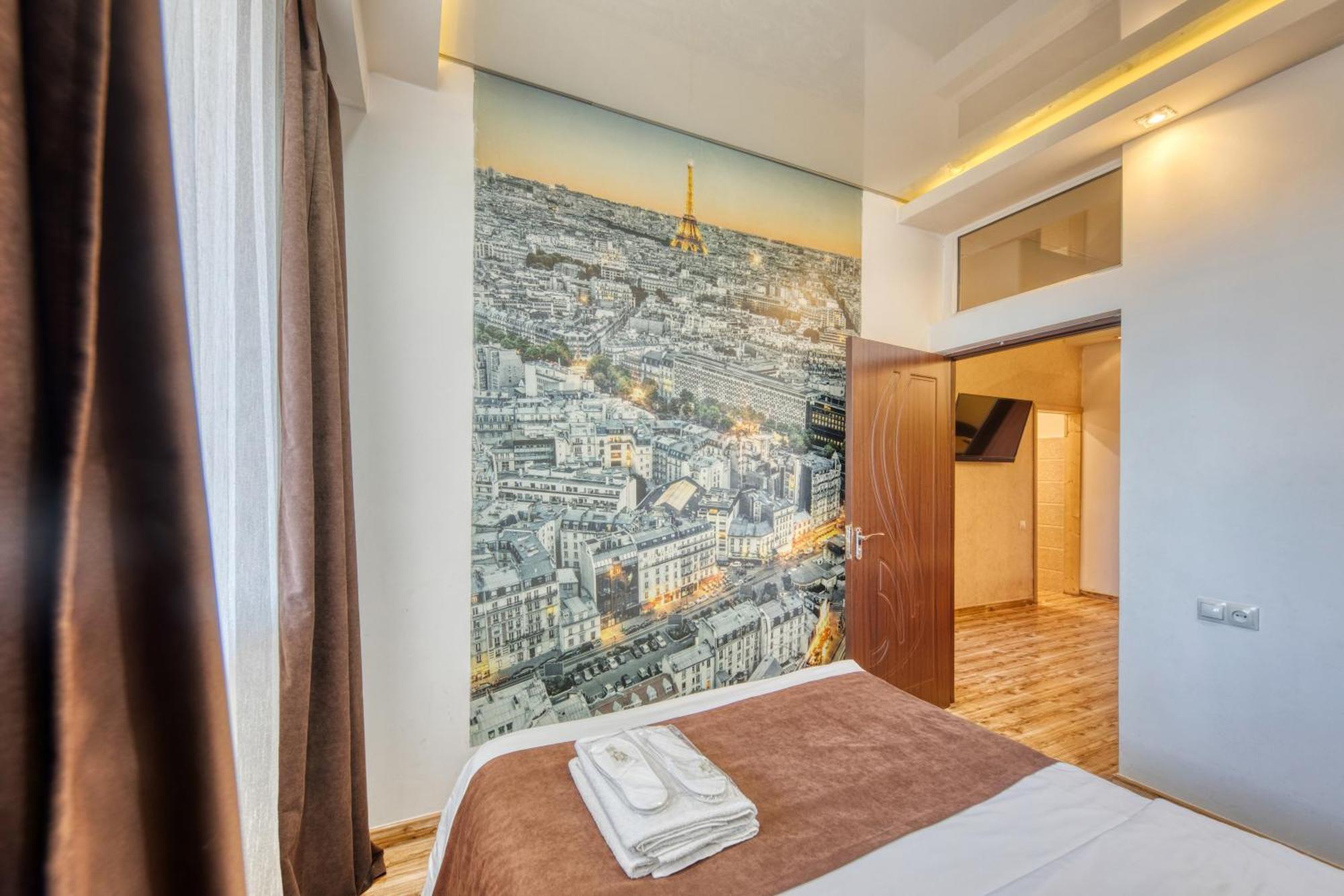 Aleppo Hotel Erevan Esterno foto