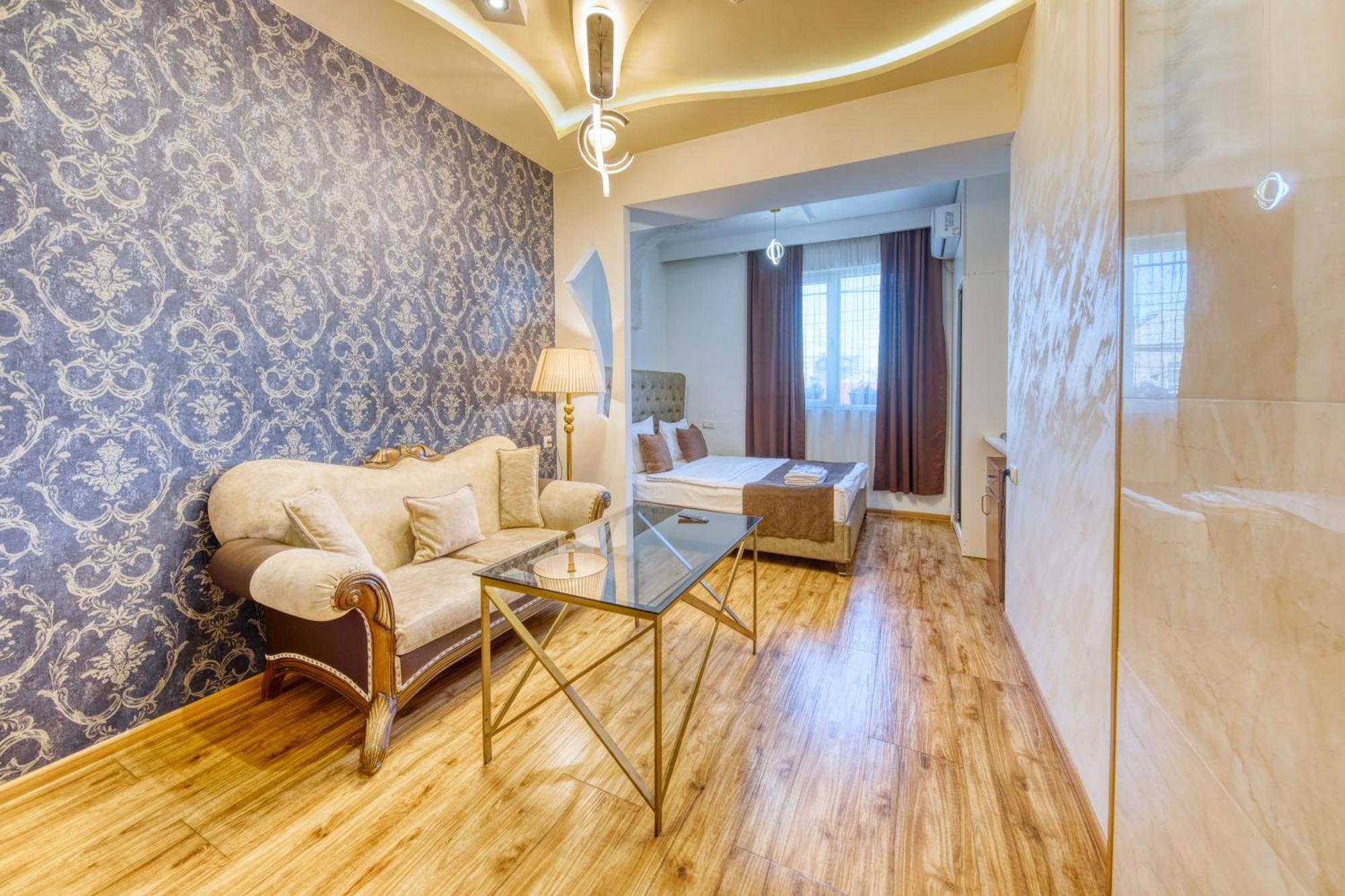 Aleppo Hotel Erevan Esterno foto